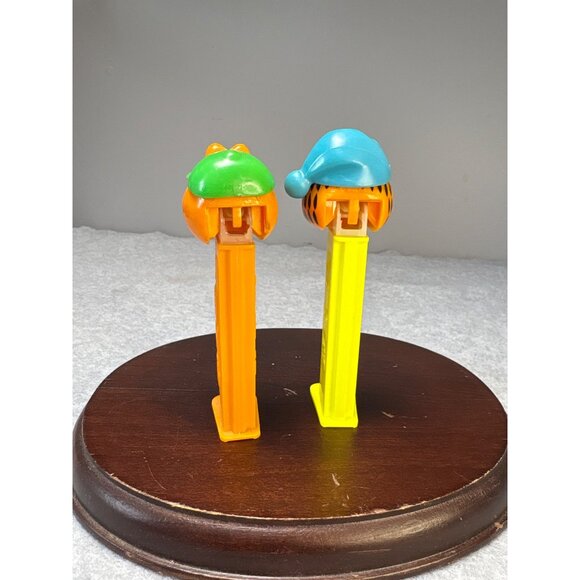 Vintage Garfield PEZ Dispensers Lot of 2 Orange & Yellow 1970s/1980s Green & Blu - Picture 3 of 7